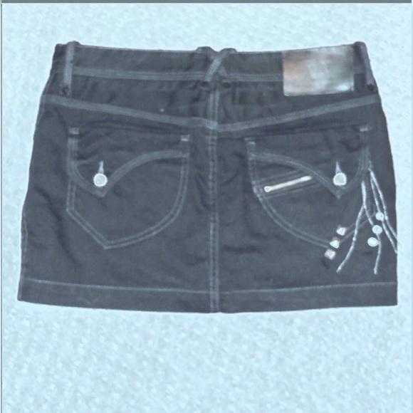 Armani AX Miniskirt - Picture 2 of 5